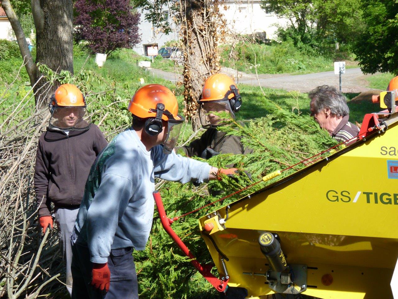 Broyage de déchets verts dans le cadre d'une formation